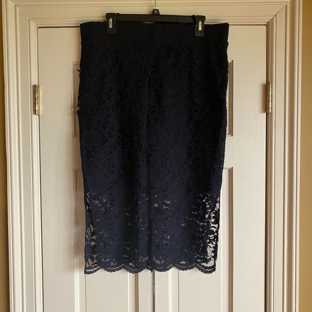 Sexy lace skirt